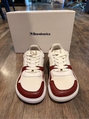 Barebarics Women's Cream & Burgundy Low-Profile Sneakers